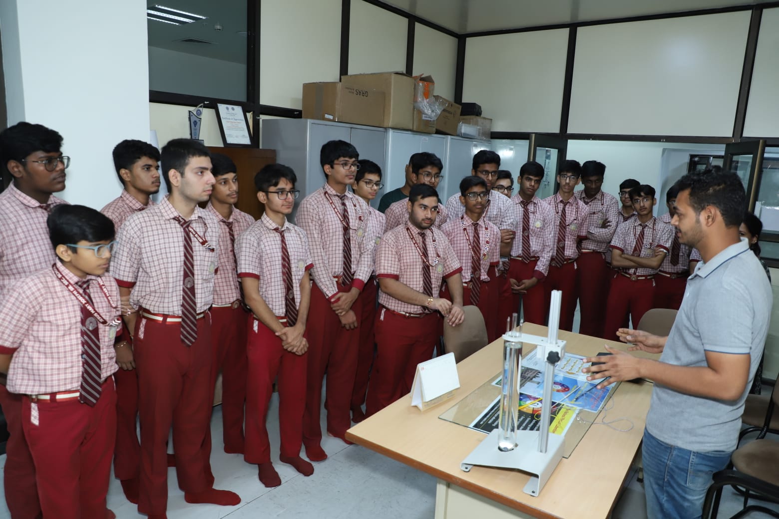 VISIT TO NATIONAL PHYSICAL LABORATORY