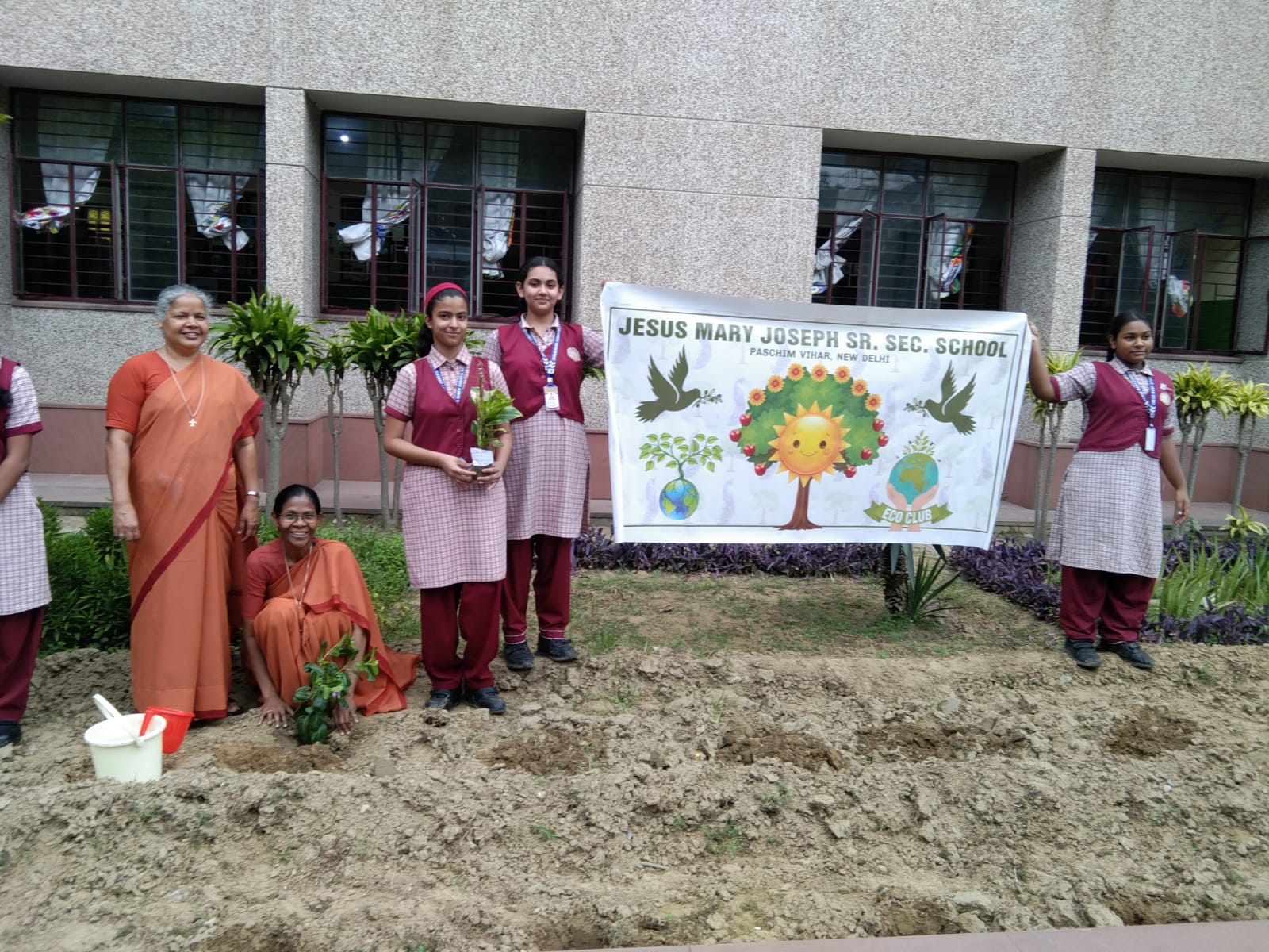PLANTATION DRIVE